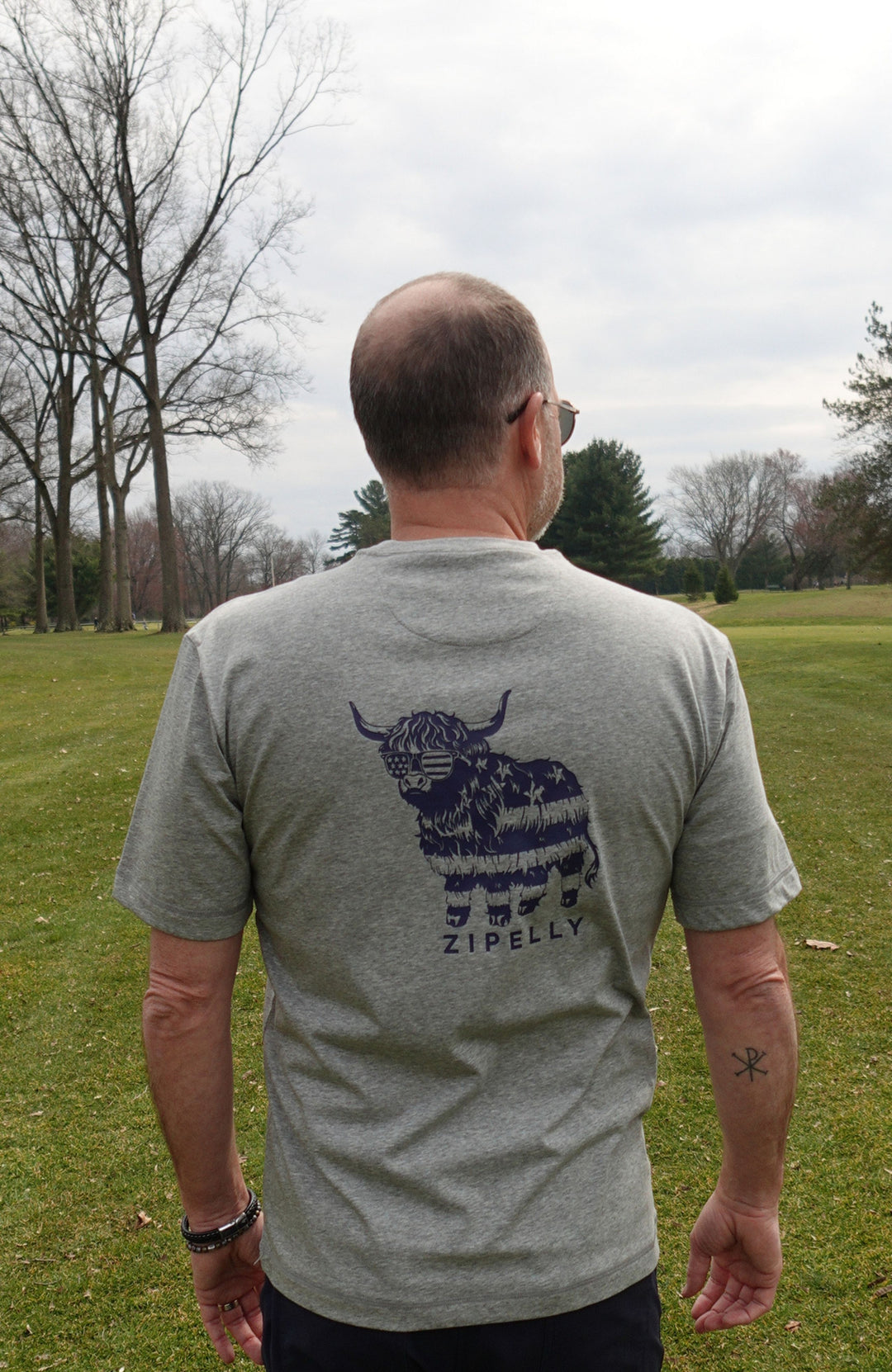 Patriotic Moo Graphic T-Shirt